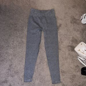NWT Women’s Gymshark marl seamless gray leggings. Size medium.